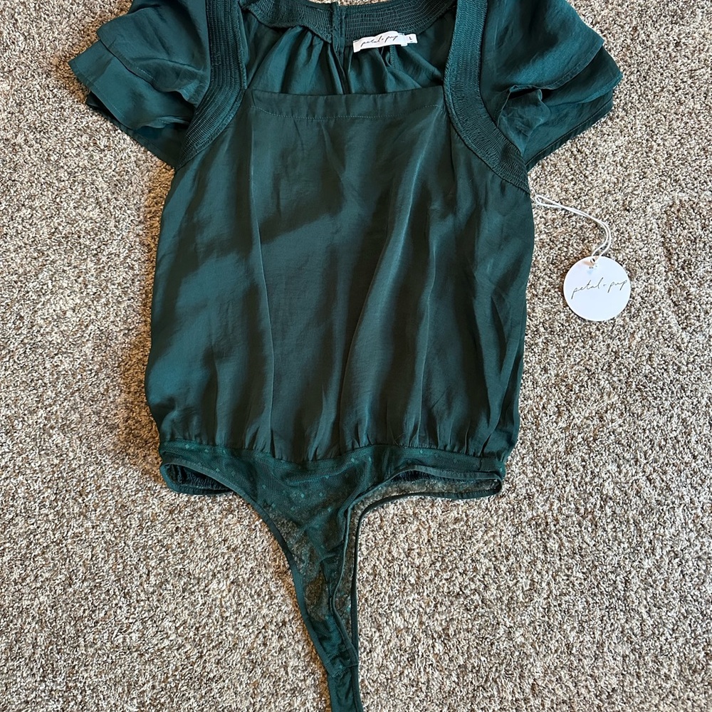 Petal & Pup Emerald Smocked Neckline Top